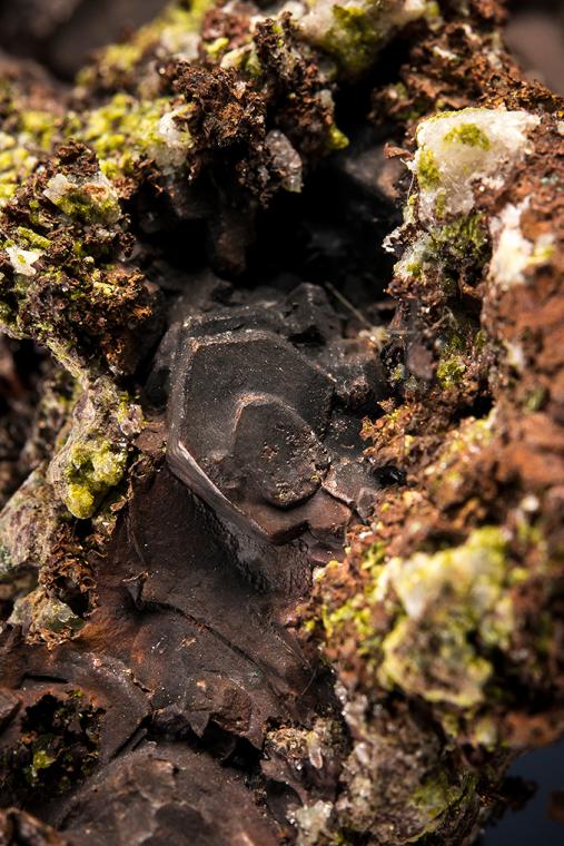 COPPER after HEULANDITE? with EPIDOTE